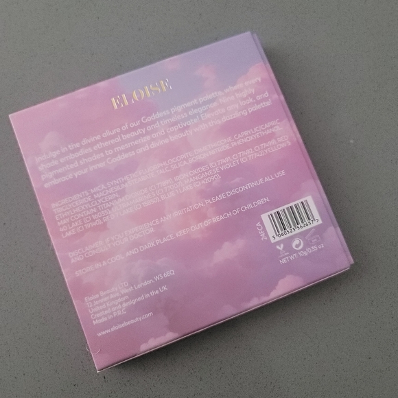Eloise | Goddess Eyeshadow Pallet - Picture 4 of 4